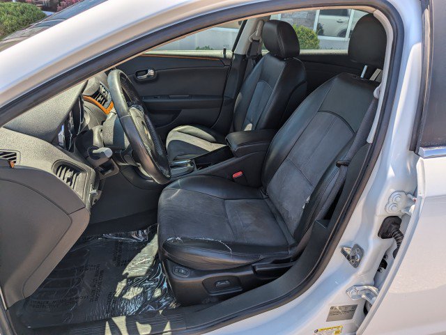 Used 2009 Chevrolet Malibu LT FWD image 12
