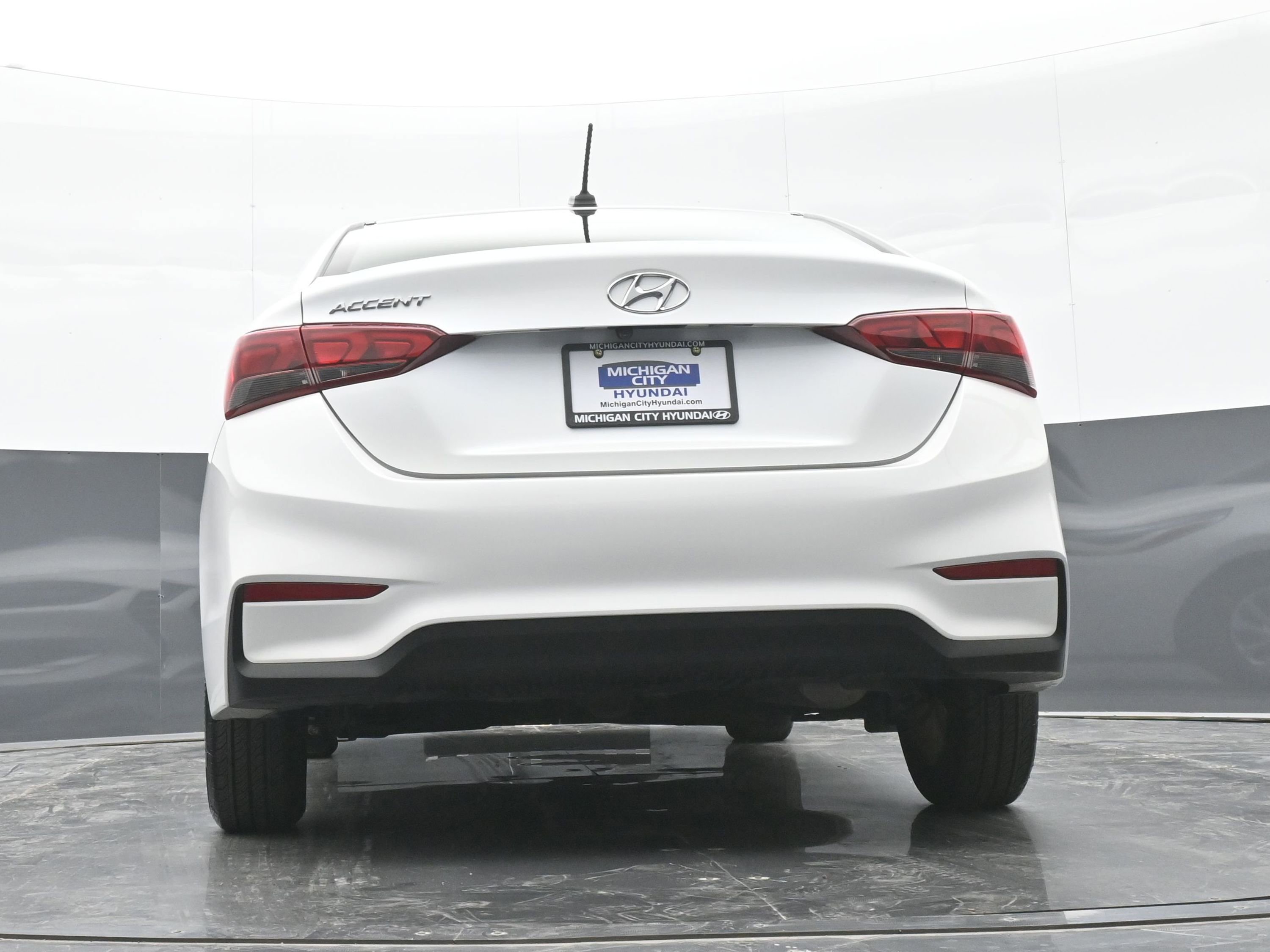 Used 2022 Hyundai Accent SEL w/ Cargo Package FWD image 39