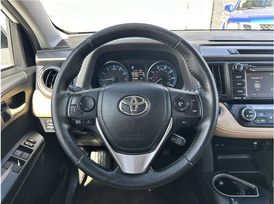 Used 2018 Toyota RAV4 XLE w/ Plus Extra Value Package AWD/4WD image 19