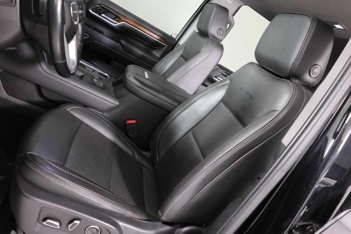 Used 2024 GMC Sierra 2500 Denali AWD/4WD image 10