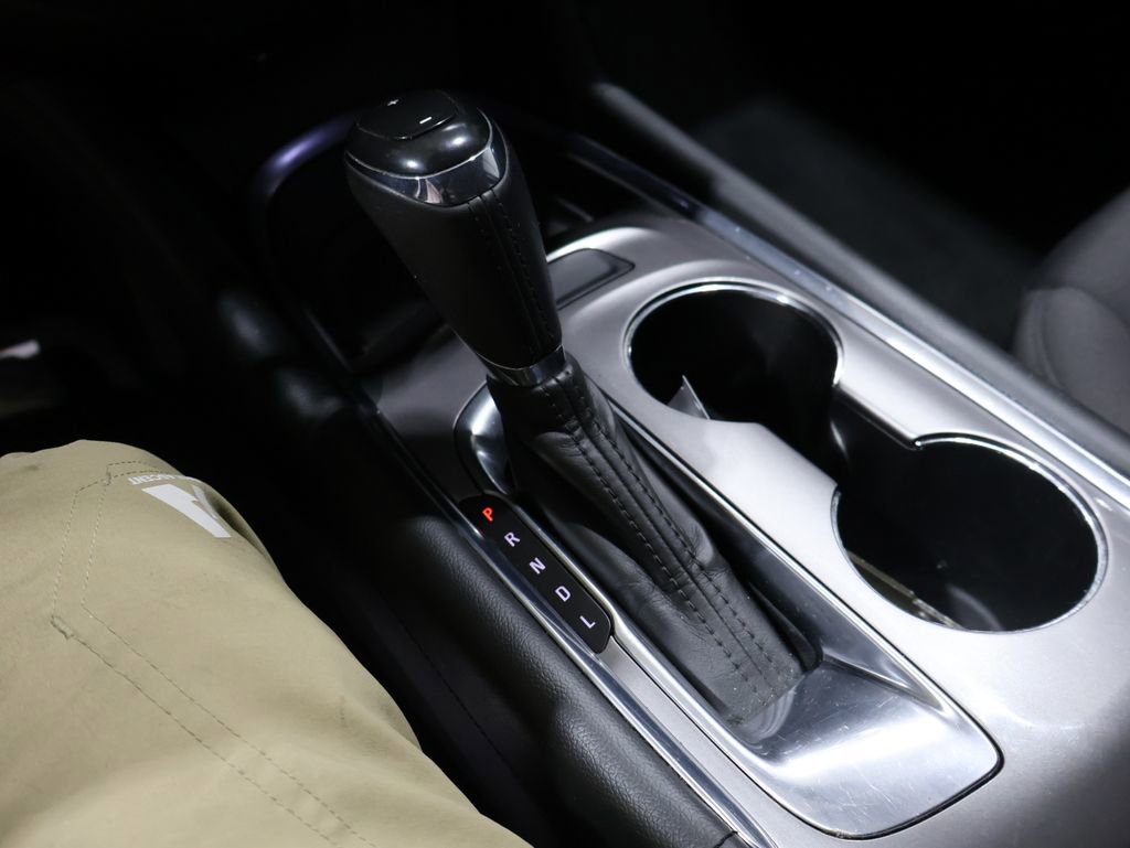 Used 2018 Chevrolet Malibu LT image 29