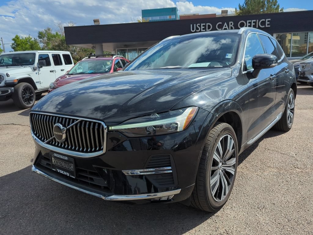 Used 2022 Volvo XC60 B5 Inscription w/ Climate Package FWD image 3