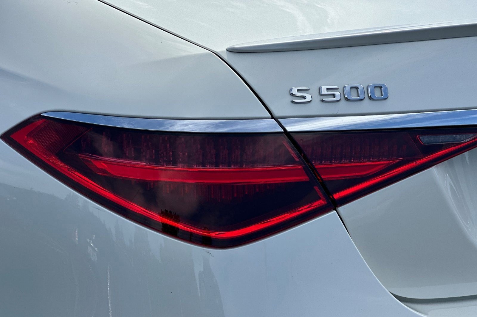 Used 2022 Mercedes-Benz S 500 4MATIC image 11