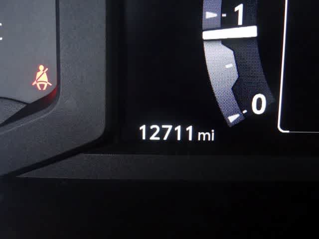 Used 2024 Toyota Tacoma SR5 AWD/4WD image 20