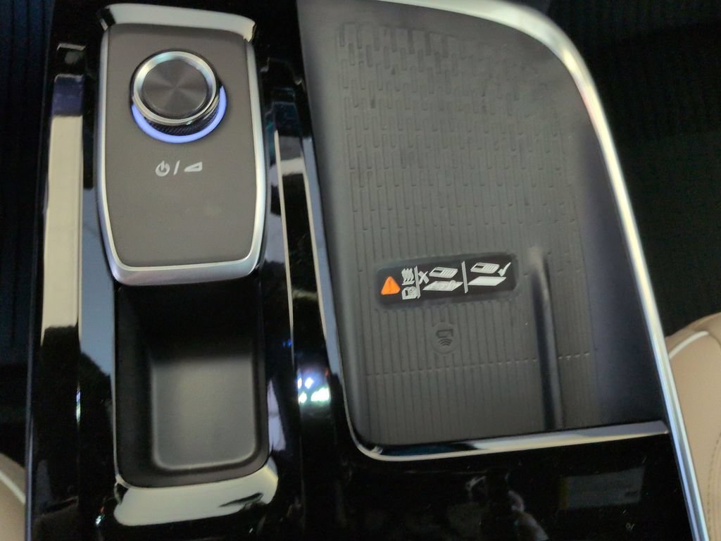 New 2026 Buick Enclave Preferred w/ Power Package AWD/4WD image 18