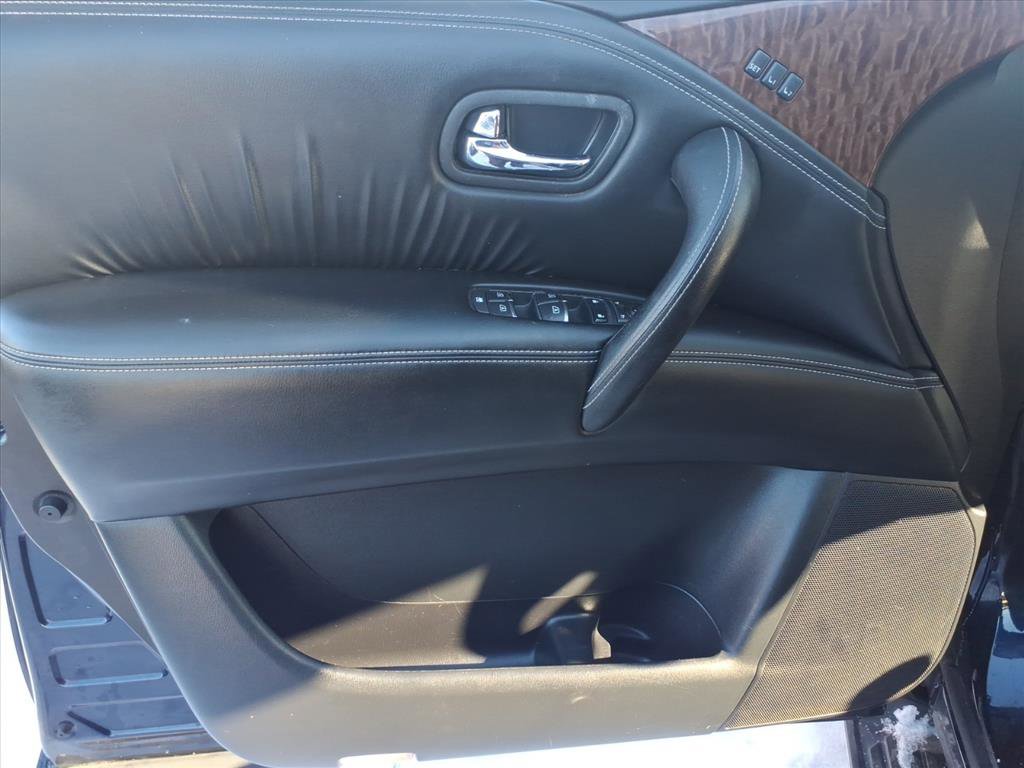 Used 2020 Nissan Armada SL w/ Premium Package image 11