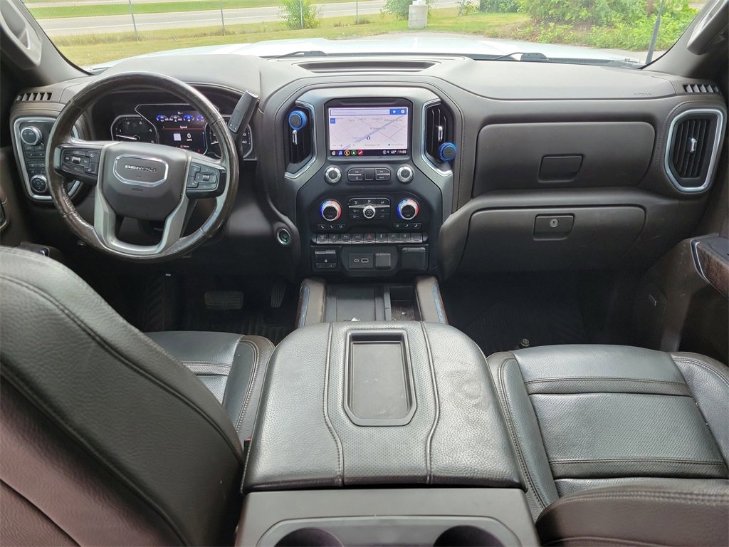 Used 2022 GMC Sierra 3500 Denali w/ Denali Ultimate Package image 14