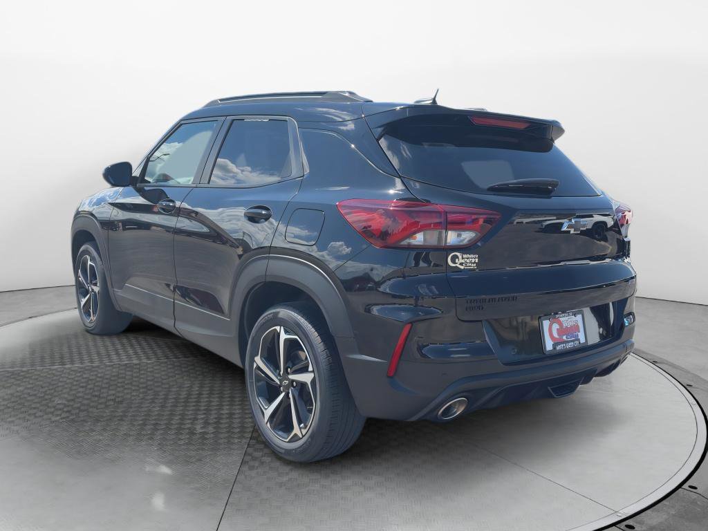 Certified 2023 Chevrolet TrailBlazer RS w/ Convenience Package AWD/4WD image 3