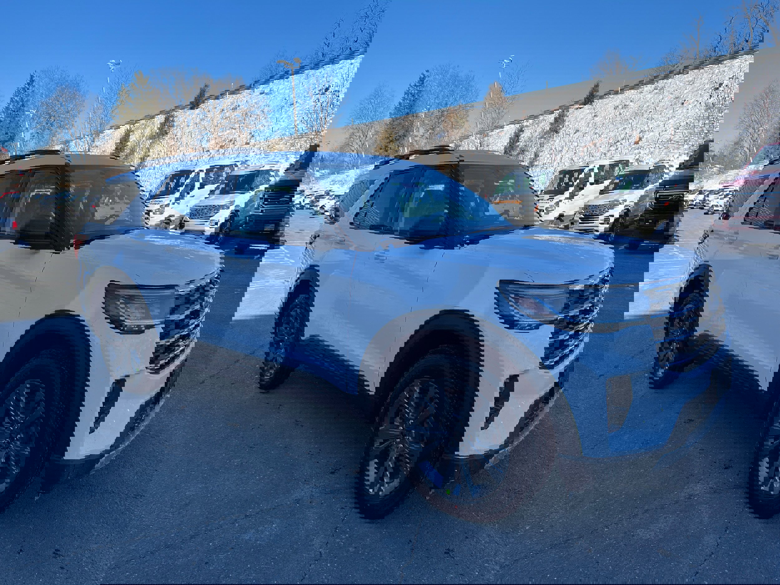 New 2026 Ford Explorer Active w/ Active Comfort Package image 3