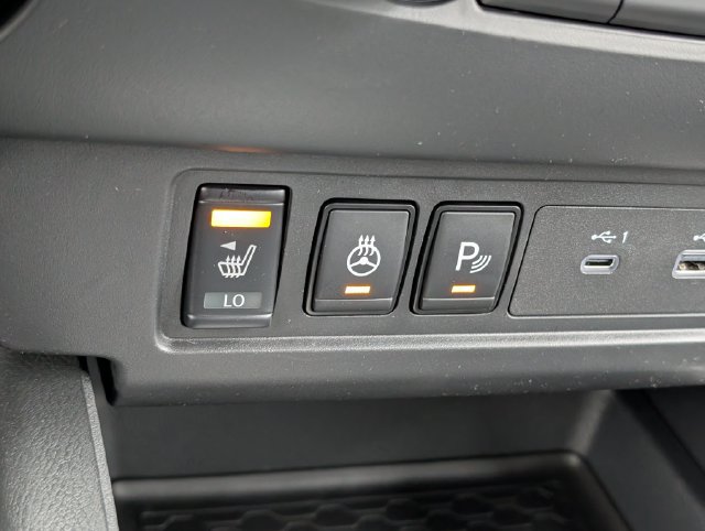 New 2026 Nissan Frontier SV w/ All-Weather Content Package AWD/4WD image 21