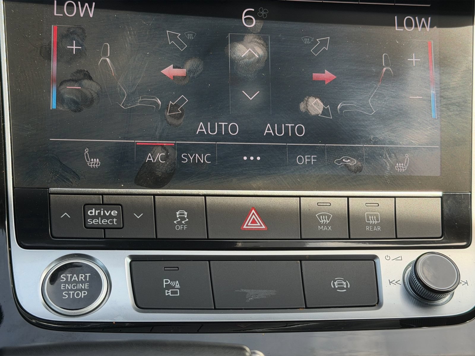 Used 2023 Audi Q7 3.0T Premium w/ Convenience Package AWD/4WD image 25