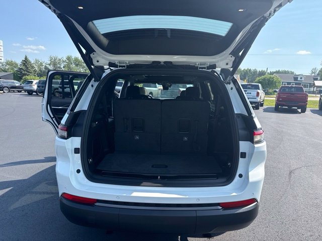 New 2026 Jeep Grand Cherokee L Limited AWD/4WD image 45