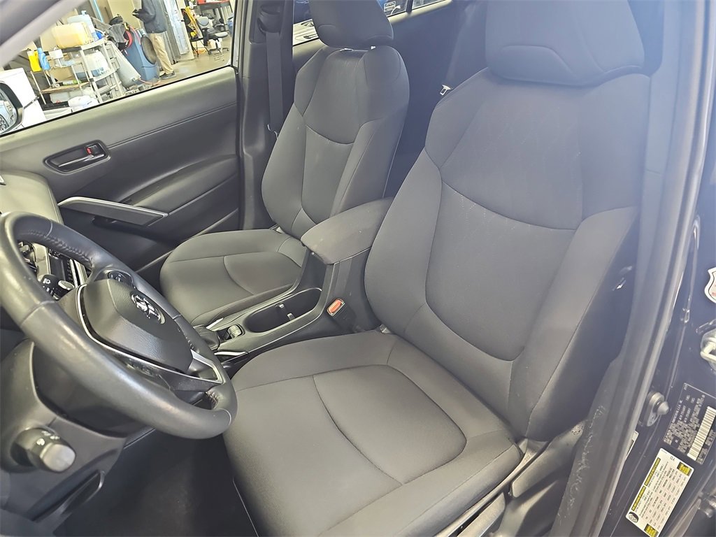 Used 2024 Toyota Corolla Cross LE image 14