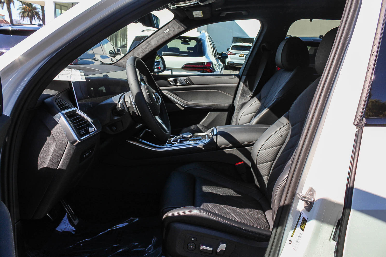 New 2026 BMW X5 sDrive40i w/ M Sport Package image 17