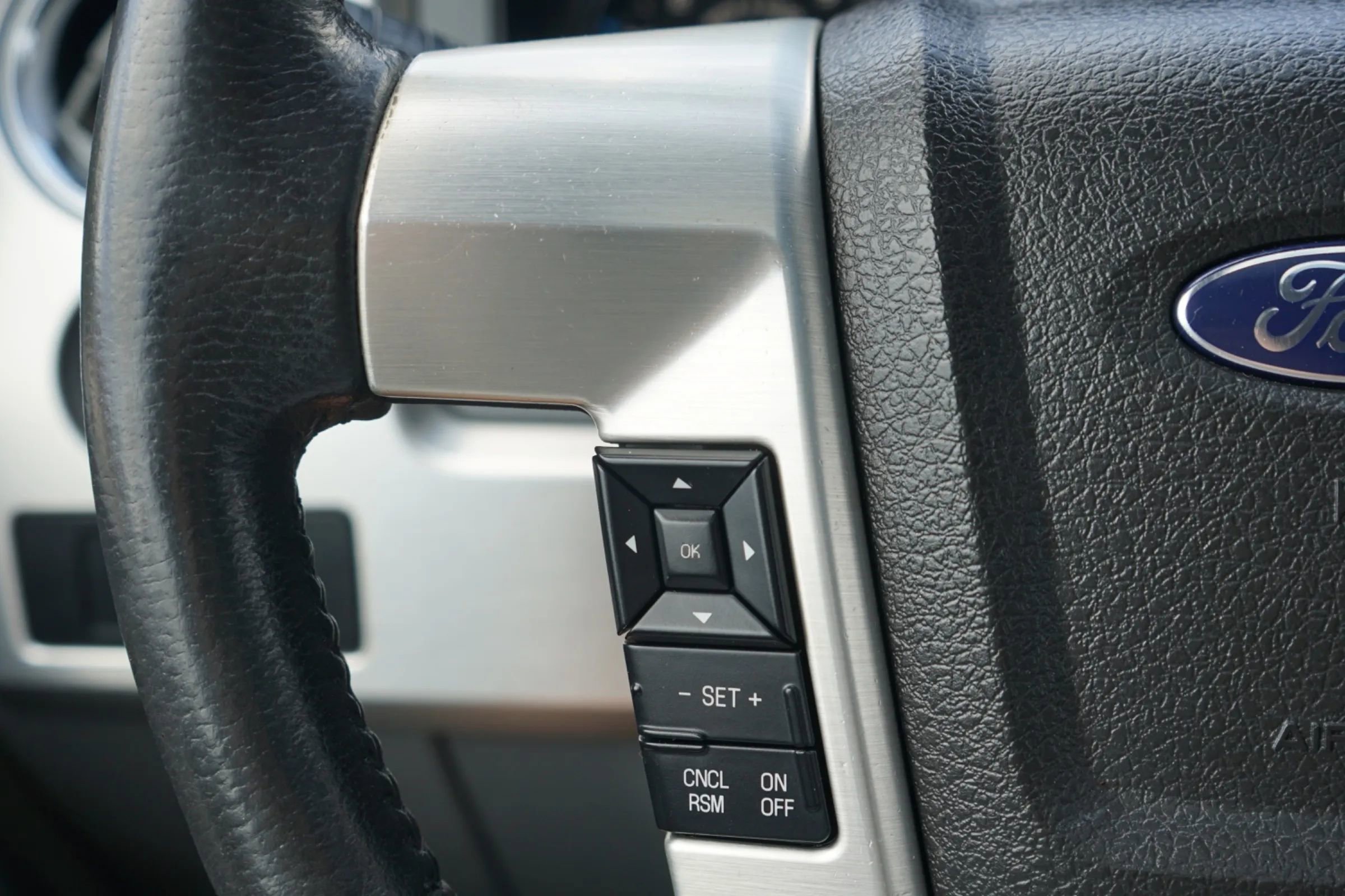 Used 2012 Ford F150 Platinum RWD image 23