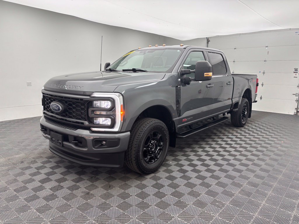 Used 2023 Ford F250 XLT w/ XLT Premium Package AWD/4WD image 13