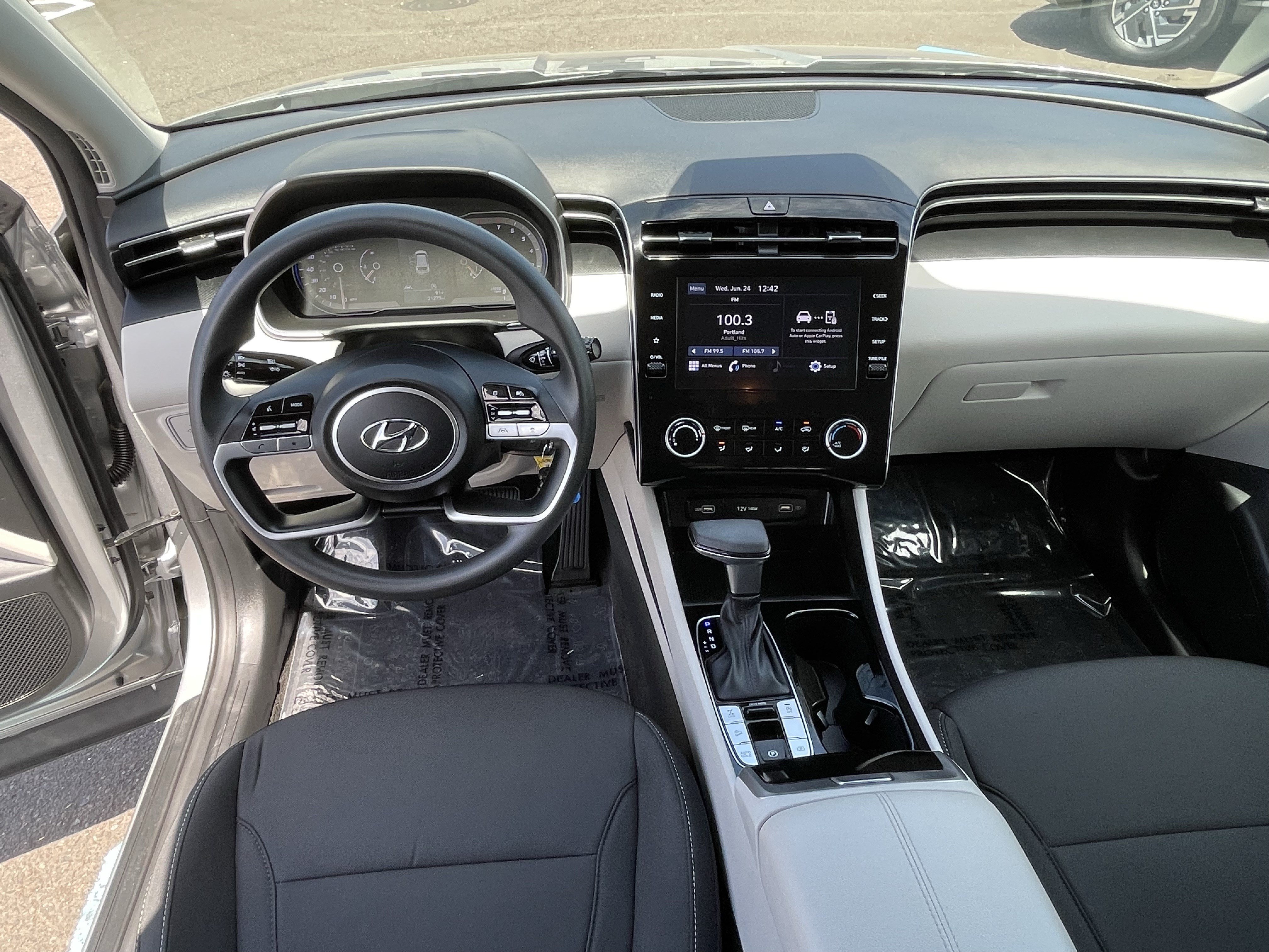 Certified 2024 Hyundai Tucson SE AWD/4WD image 12