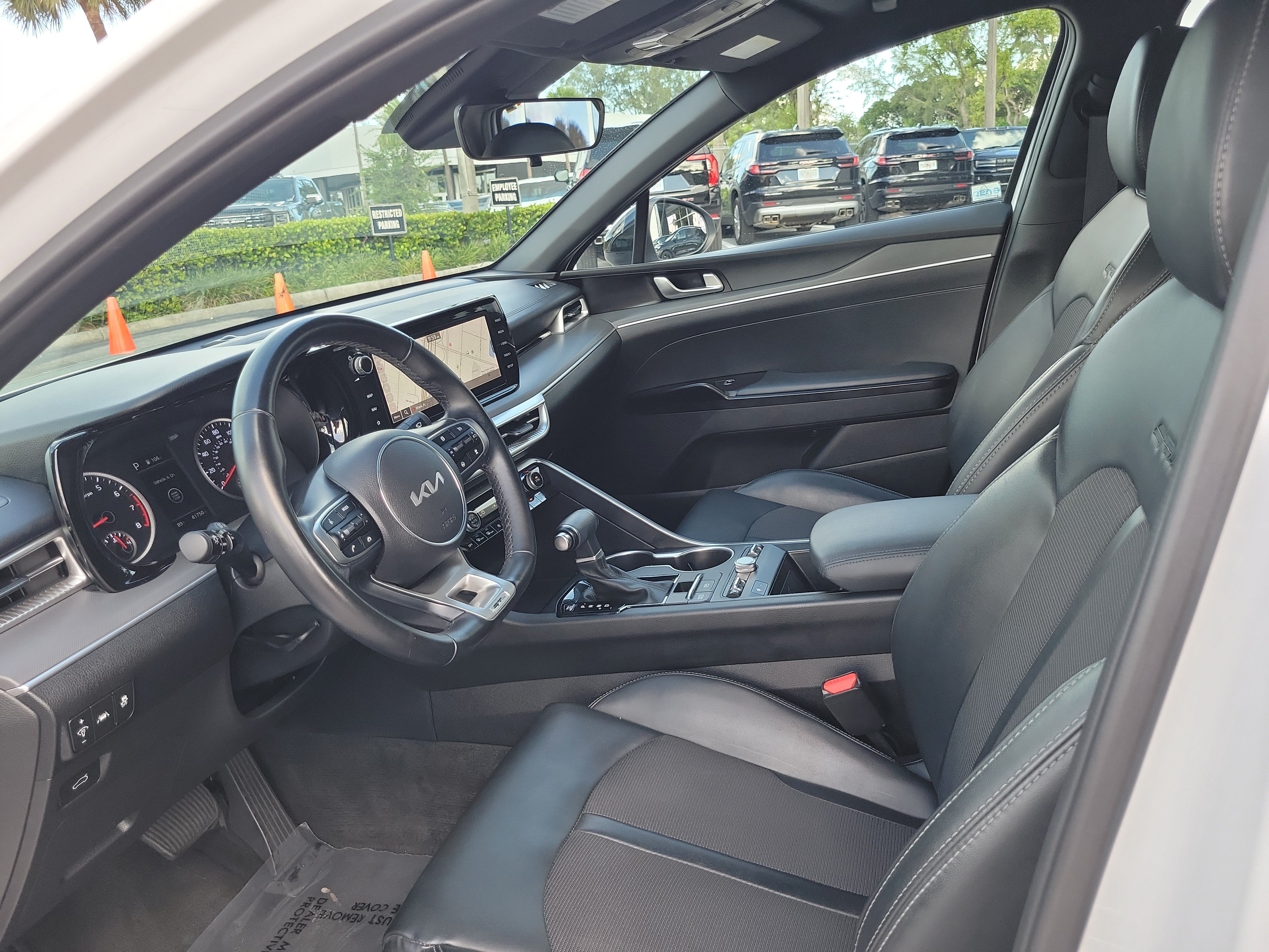Used 2024 Kia K5 GT-Line w/ GT-Line Premium Package FWD image 12