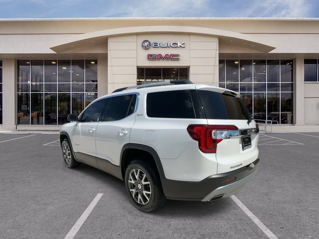 Certified 2023 GMC Acadia SLT FWD image 11