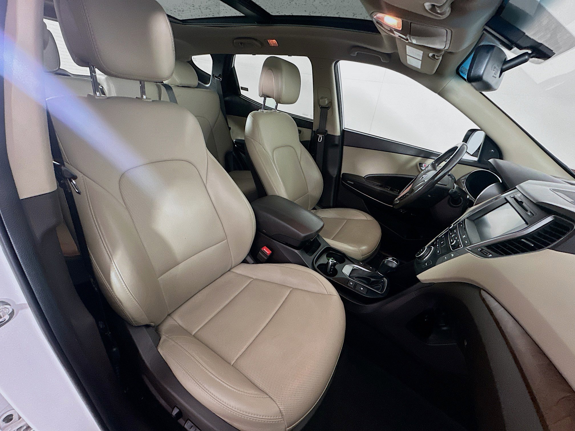 Used 2018 Hyundai Santa Fe Sport FWD image 32