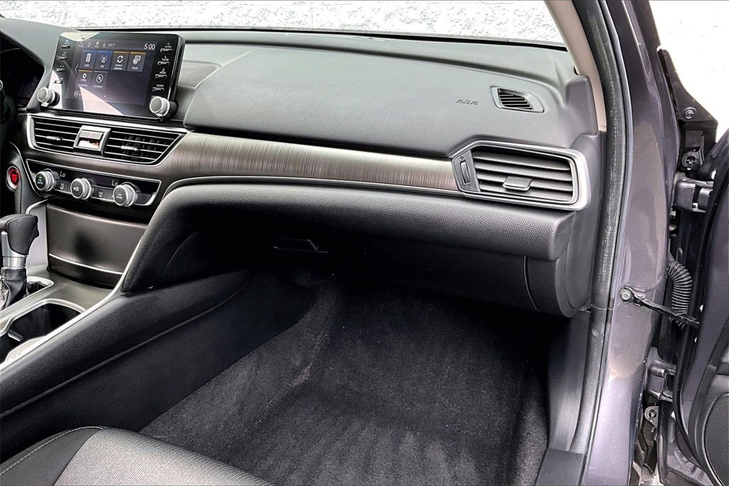 Used 2021 Honda Accord LX image 16