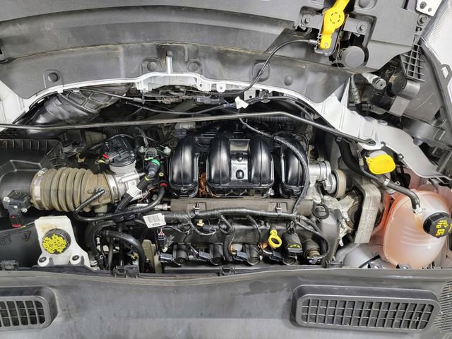 Used 2017 Ford Escape S FWD image 33