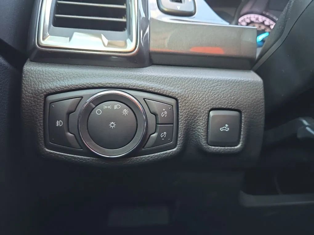 Used 2021 Ford Ranger Lariat w/ Equipment Group 501A High image 25