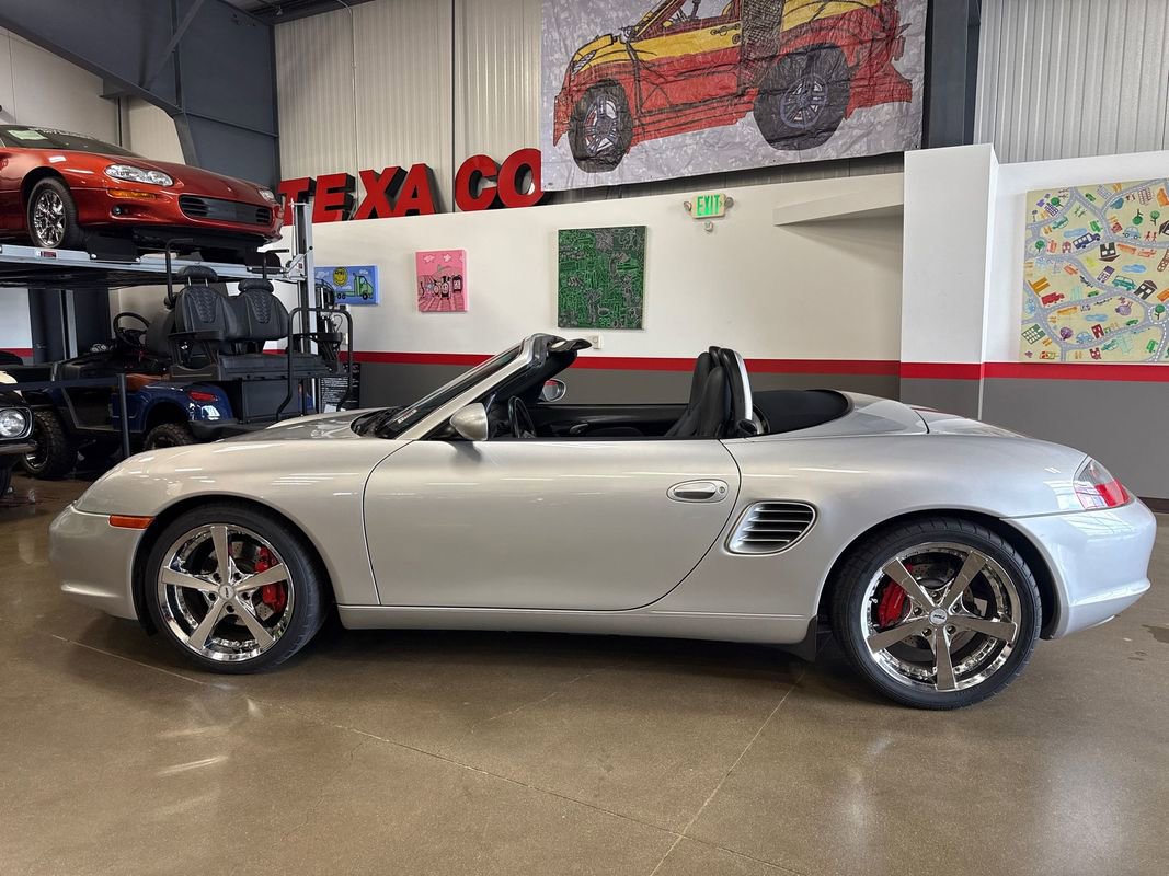 Used 2004 Porsche Boxster S image 91