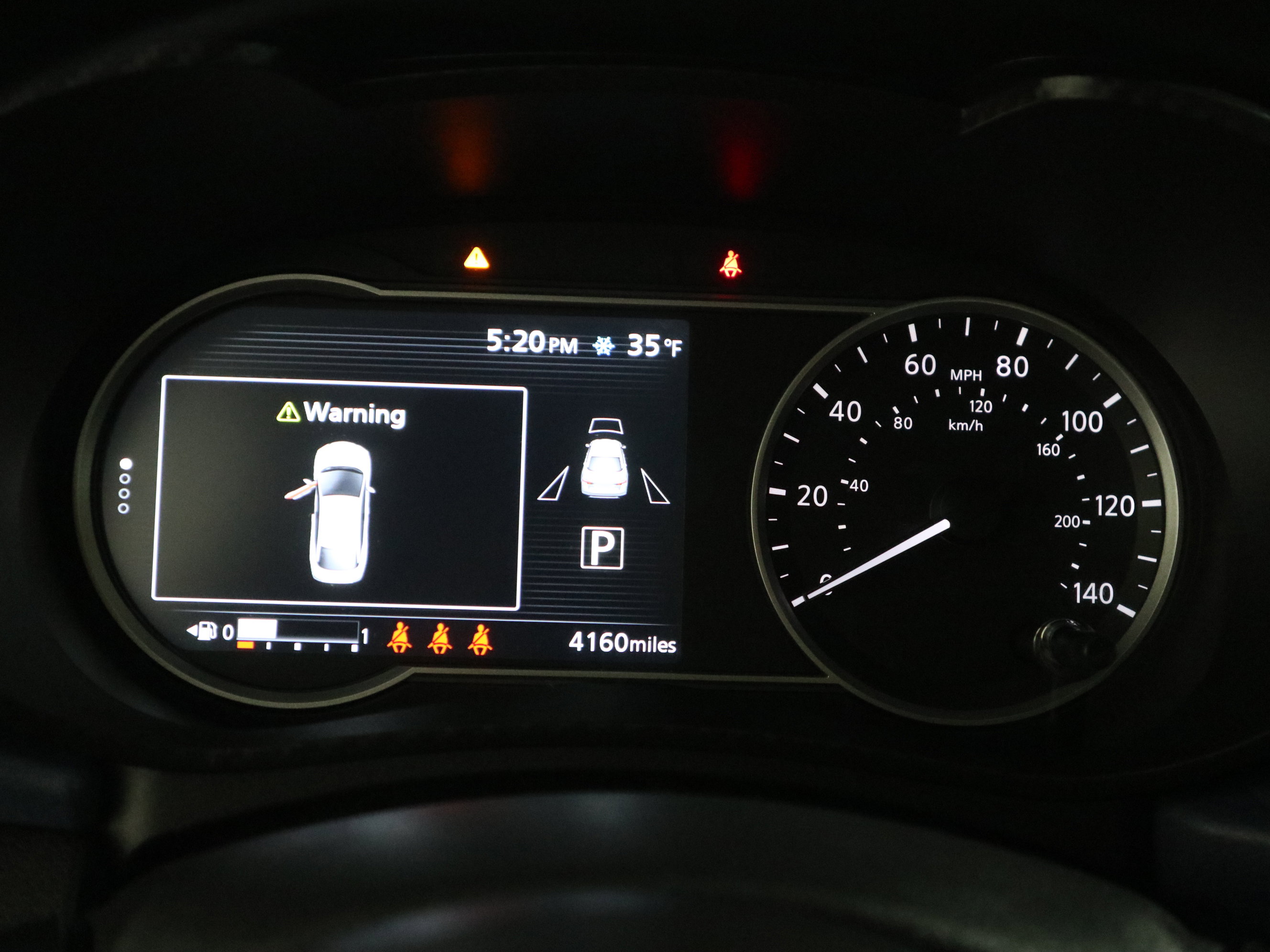 Used 2025 Nissan Versa SV w/ Trunk Package image 18