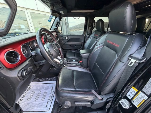Used 2018 Jeep Wrangler Unlimited Rubicon AWD/4WD image 32