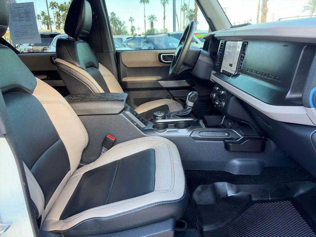 Used 2023 Ford Bronco Wildtrak image 10
