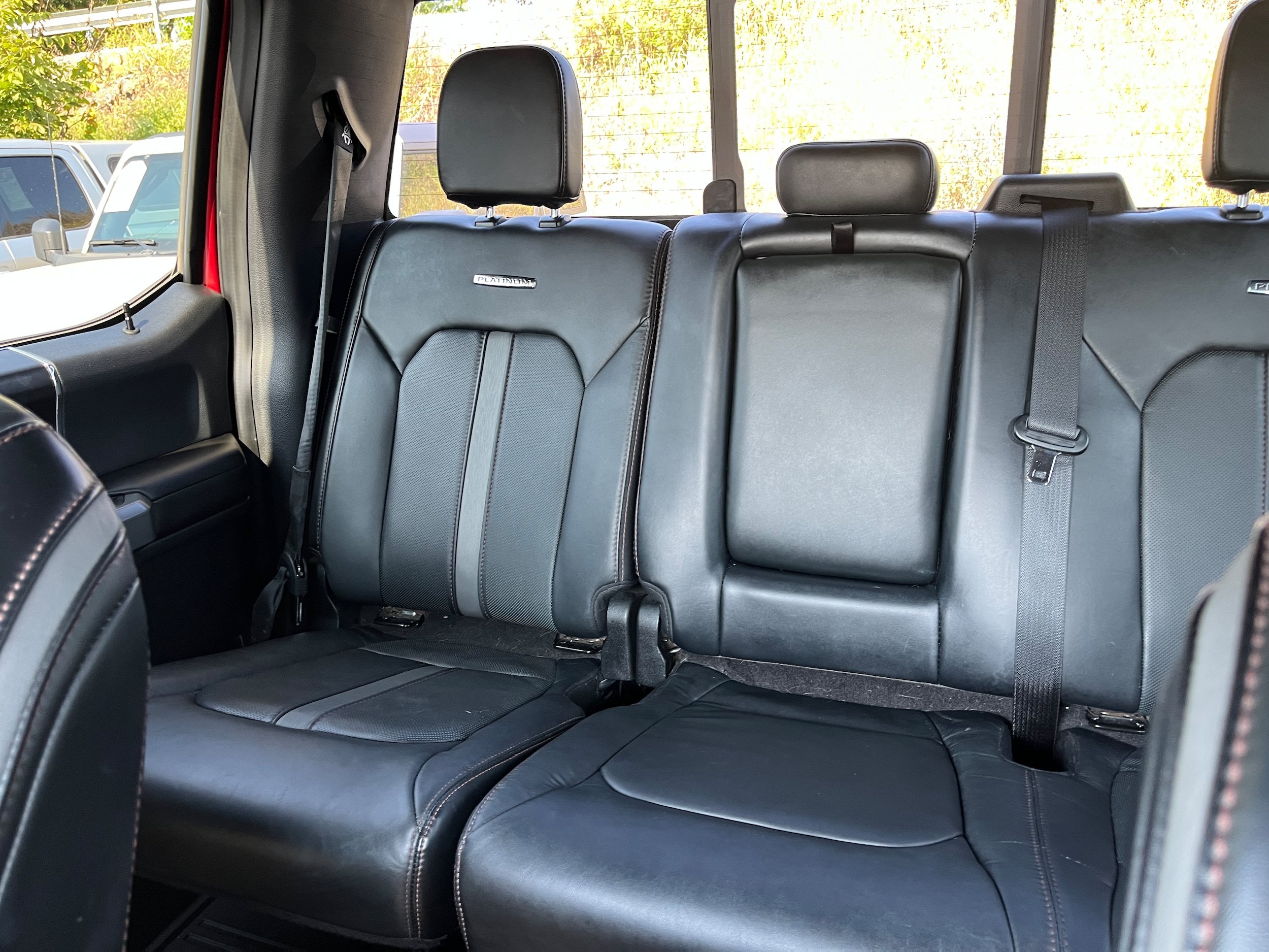 Used 2019 Ford F150 Platinum w/ Equipment Group 701A Luxury AWD/4WD image 27