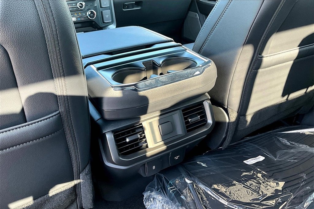 New 2025 Ford F150 Lariat w/ Equipment Group 501A Mid image 17