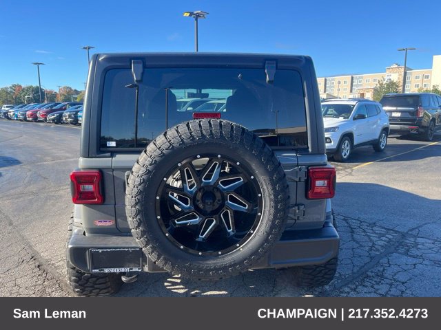 Used 2022 Jeep Wrangler Unlimited Sahara w/ LED Lighting Group AWD/4WD image 5