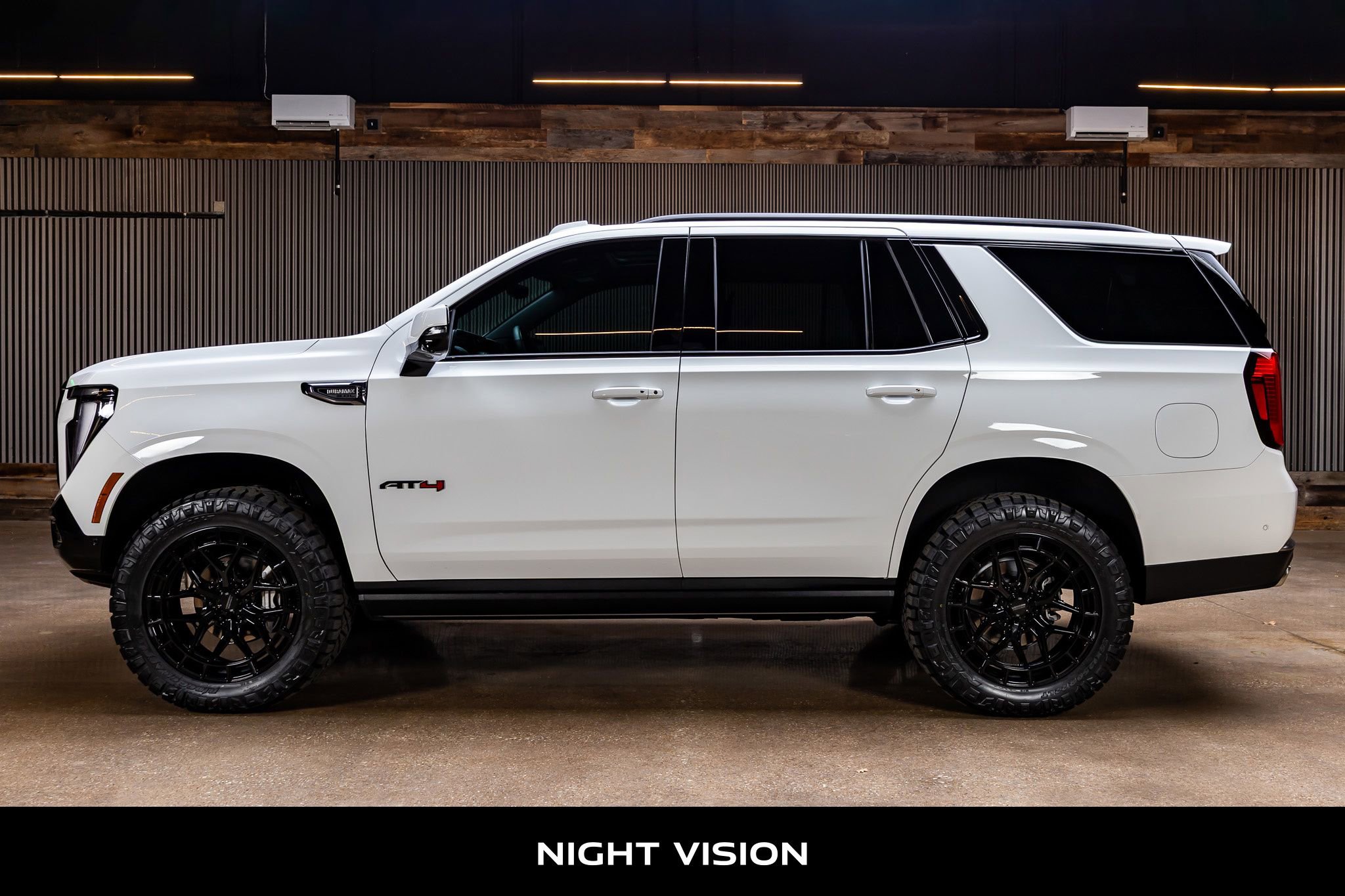 Used 2025 GMC Yukon AT4 Ultimate image 6