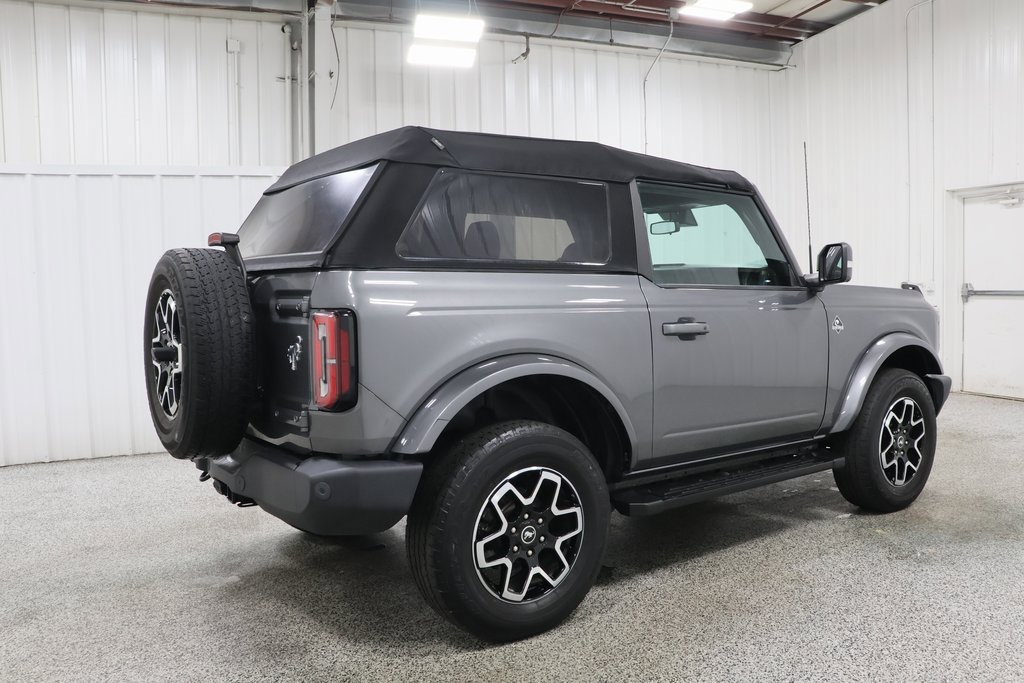 Used 2022 Ford Bronco Outer Banks image 6