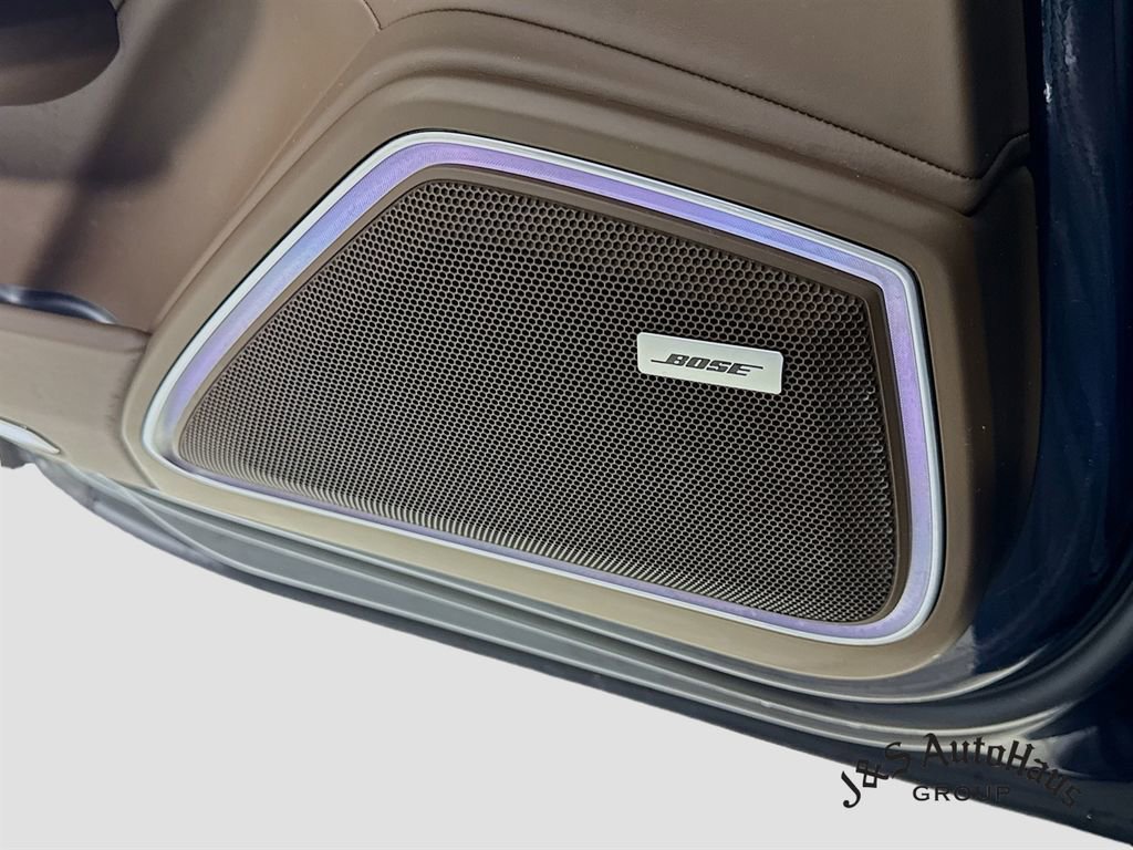 Used 2022 Porsche Panamera 4 Platinum Edition image 32