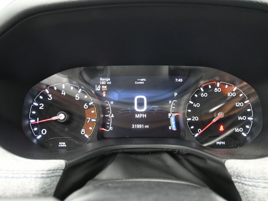 Used 2025 Jeep Compass Latitude image 18