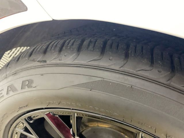 Used 2017 Chevrolet Camaro LT image 23