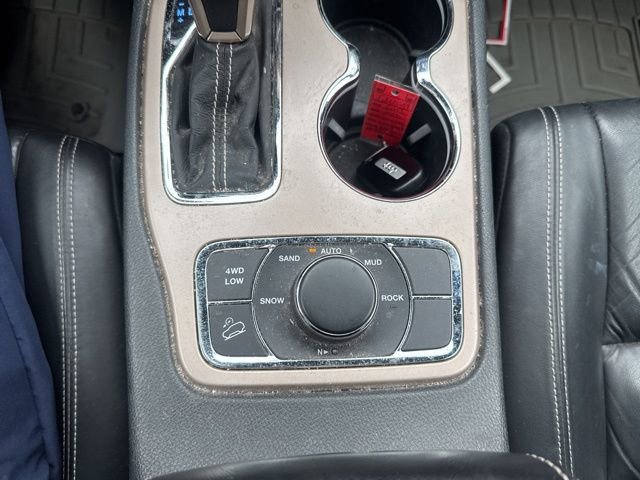 Used 2017 Jeep Grand Cherokee Limited w/ Trailer Tow Group IV AWD/4WD image 19