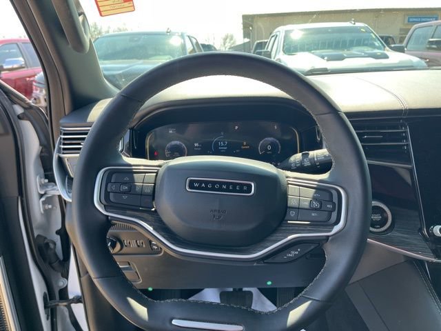 Used 2022 Jeep Wagoneer Series III w/ Premium Group I image 12
