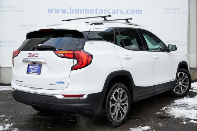 Used 2020 GMC Terrain SLT image 3