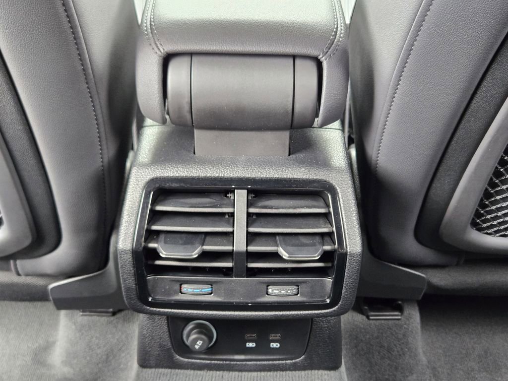 Certified 2024 Audi Q3 2.0T Premium Plus AWD/4WD image 38