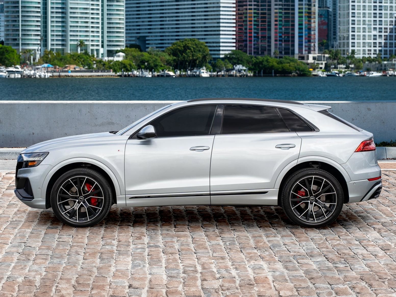 Used 2023 Audi Q8 Premium Plus w/ Premium Plus Package image 8