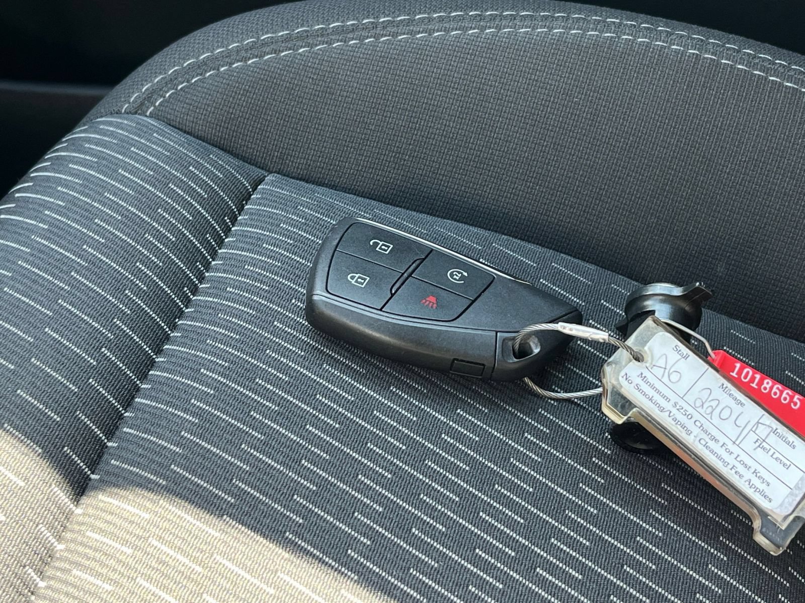 Used 2025 Chevrolet Equinox LT FWD image 21
