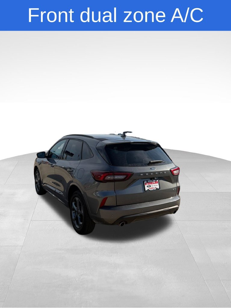 Used 2024 Ford Escape ST-Line w/ Tech Pack #1 AWD/4WD image 8