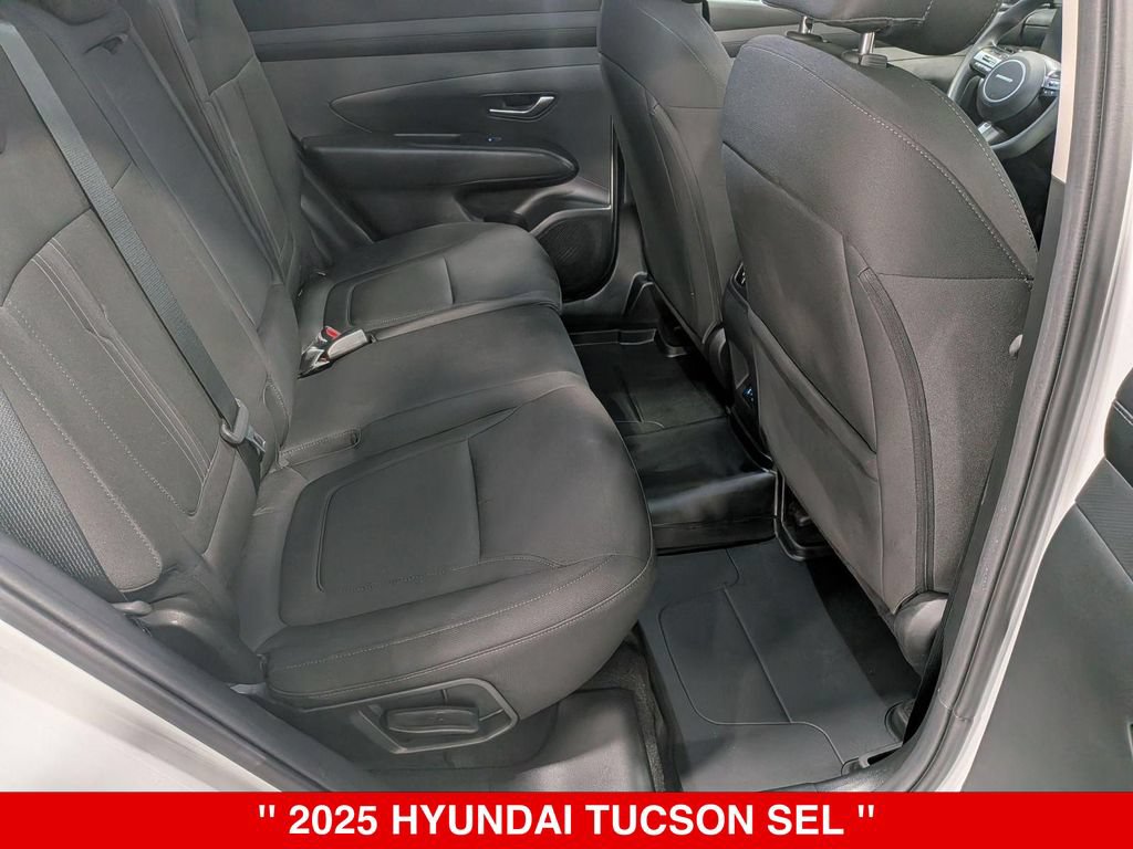 Used 2025 Hyundai Tucson SEL AWD/4WD image 31