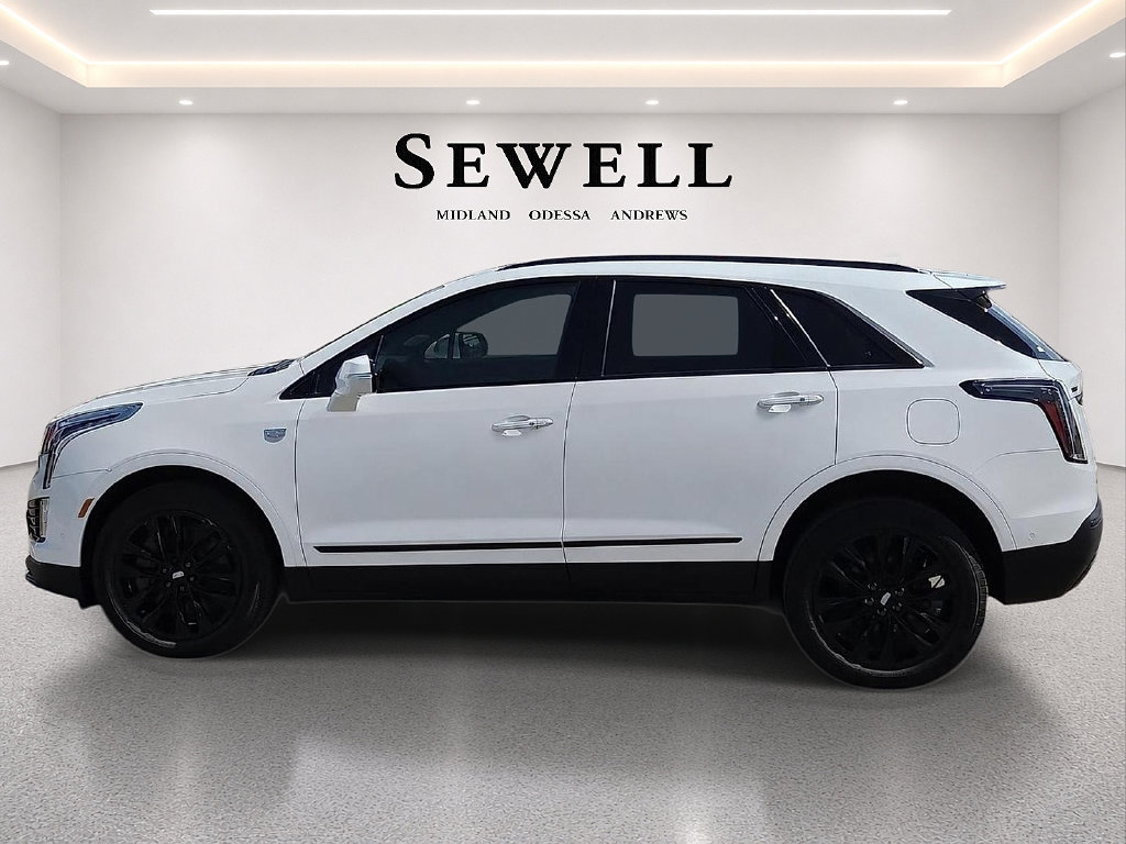 New 2026 Cadillac XT5 Sportv w/ LPO, Onyx Lite Package AWD/4WD image 2