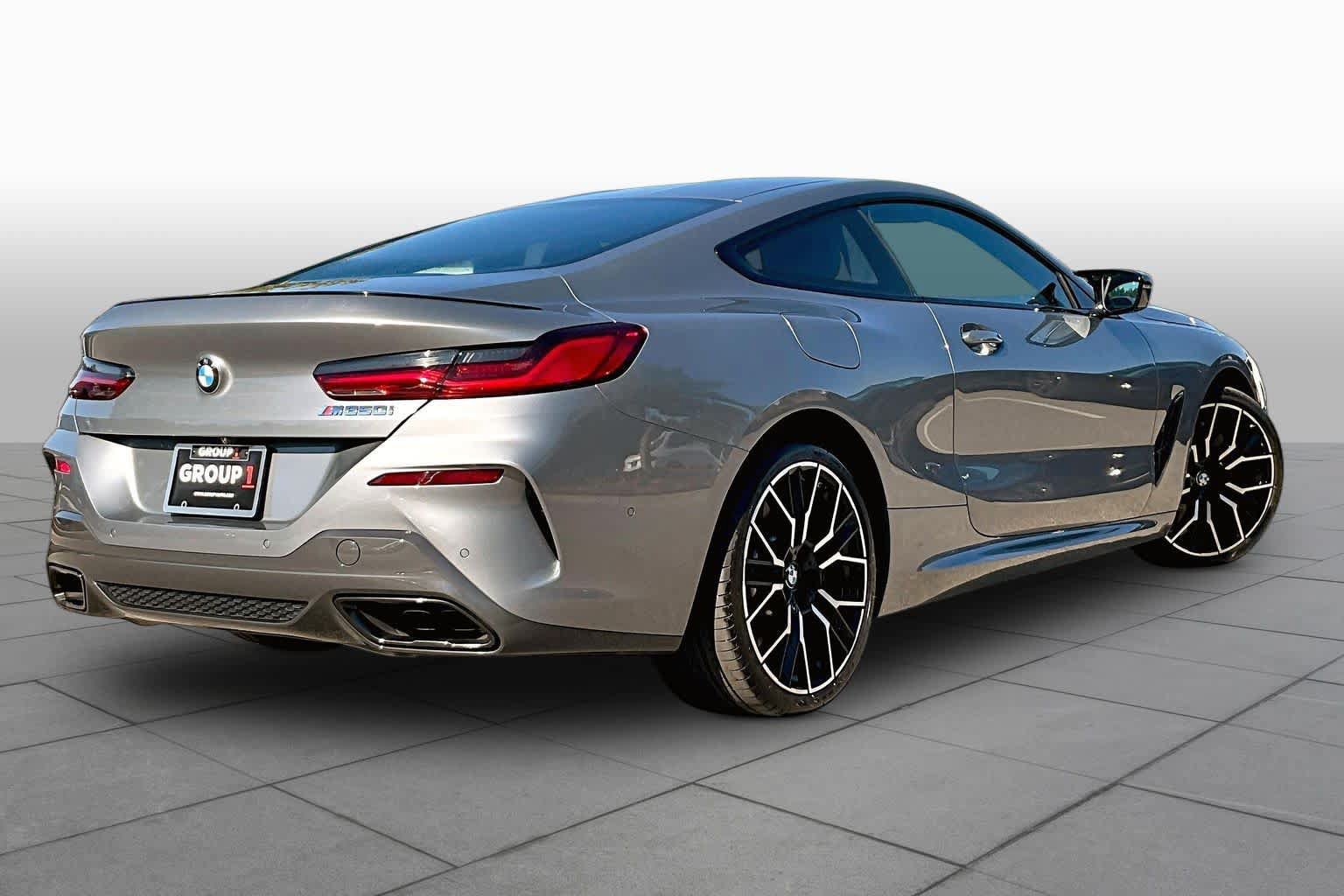 Used 2025 BMW M850i xDrive Coupe w/ M Sport Professional Package AWD/4WD image 12
