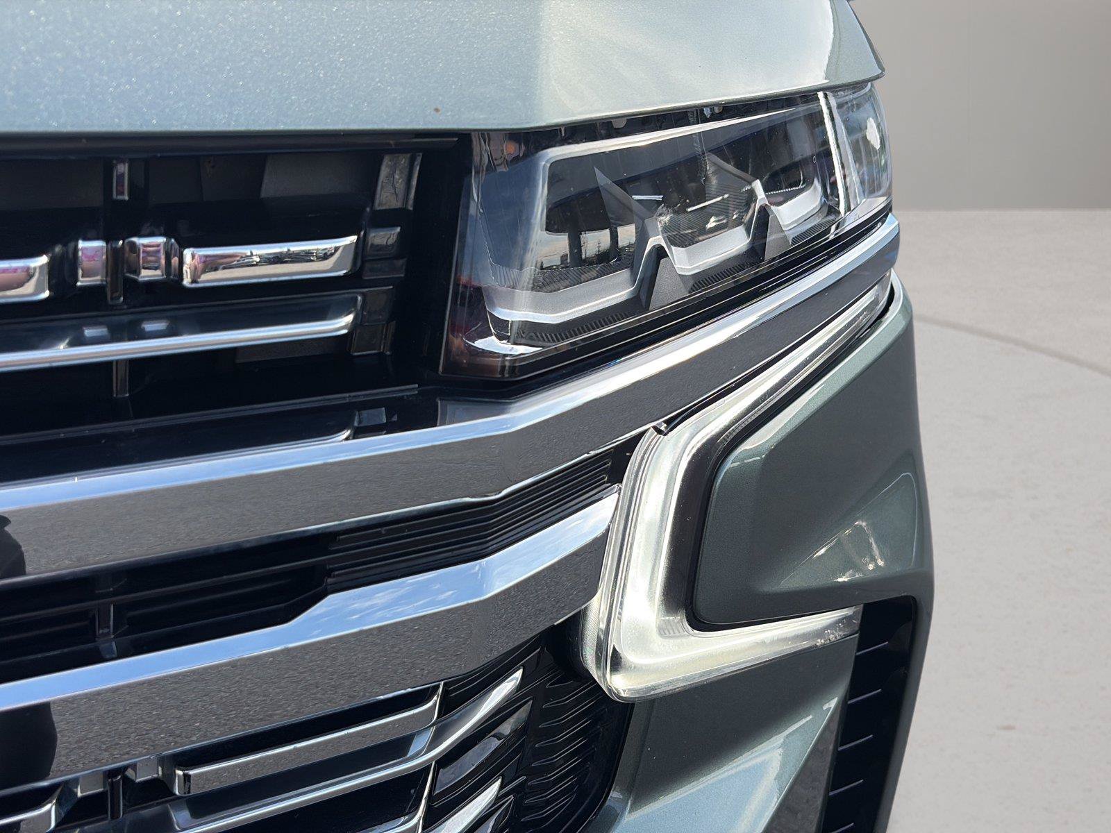 Used 2023 Chevrolet Tahoe Premier AWD/4WD image 41